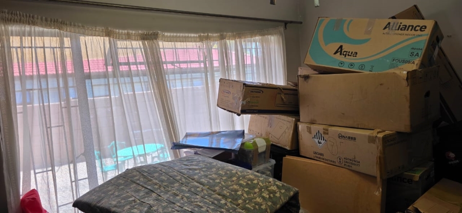 5 Bedroom Property for Sale in Wilkoppies North West